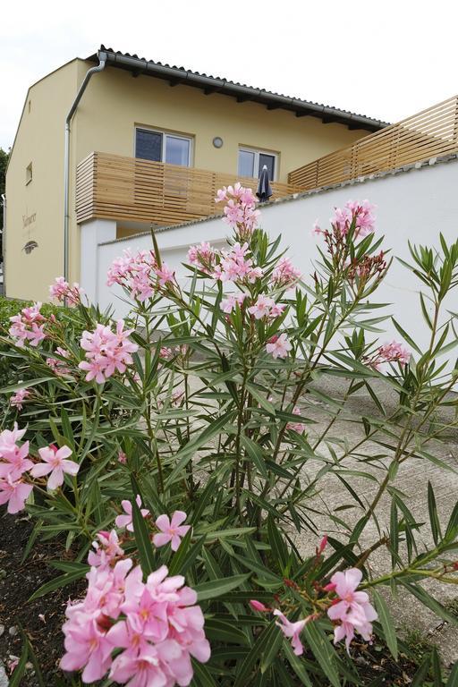 Apartmán Nachtquartier Zur Dankbarkeit Podersdorf am See Exteriér fotografie